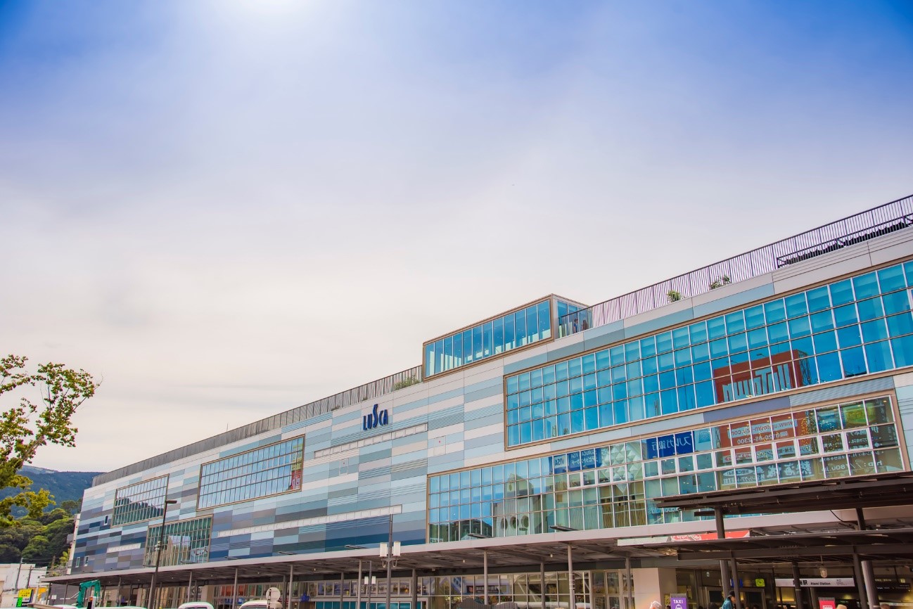 東海道本線熱海駅