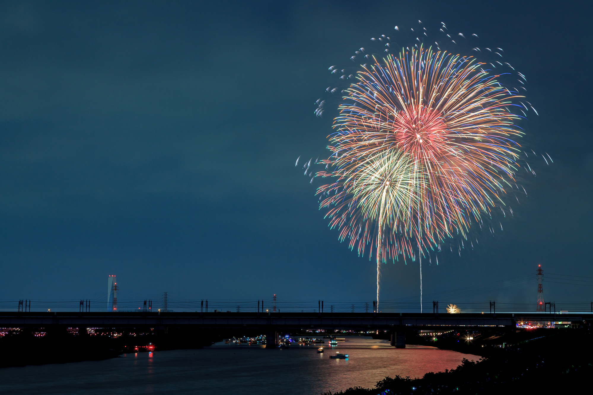 打ち上げ花火のイメージ