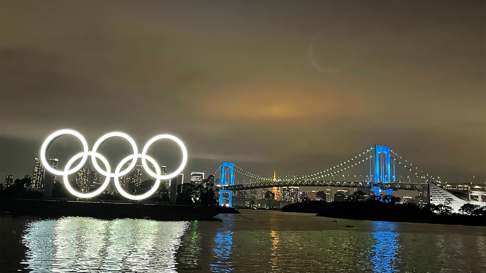 夜景！オリンピックモニュメント