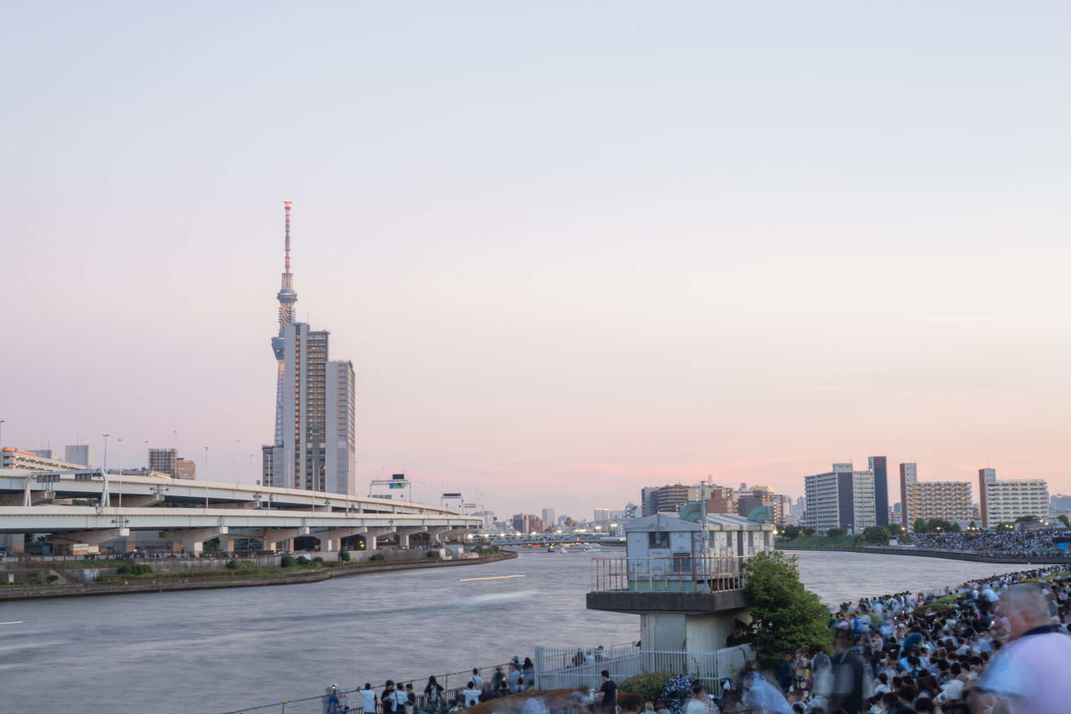 隅田川花火大会前の様子