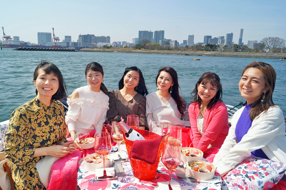 アニー号で女子会