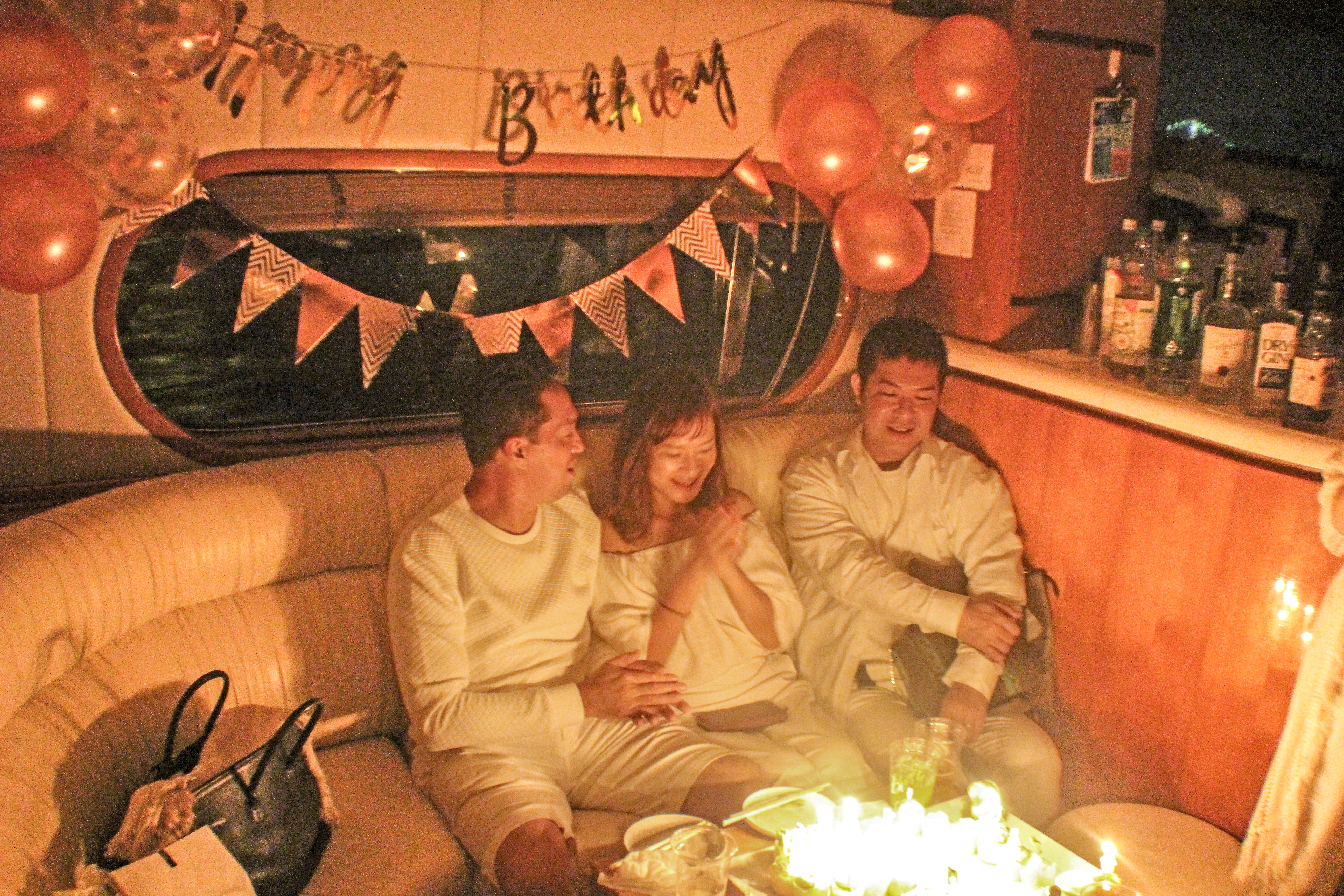 クルーザーで誕生日サプライズ