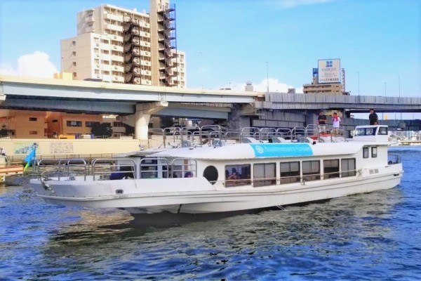 オリエンタルノア号外観