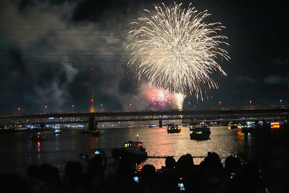 オリエンタルノア号での江東花火クルーズ