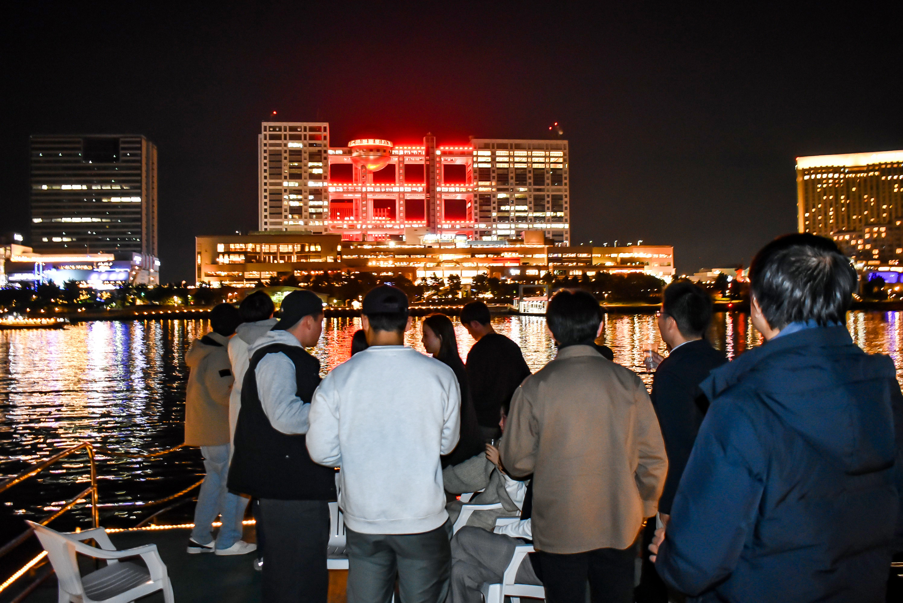 お台場フジテレビに到着