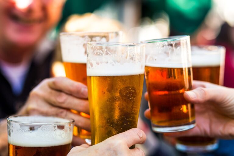 ビールで乾杯