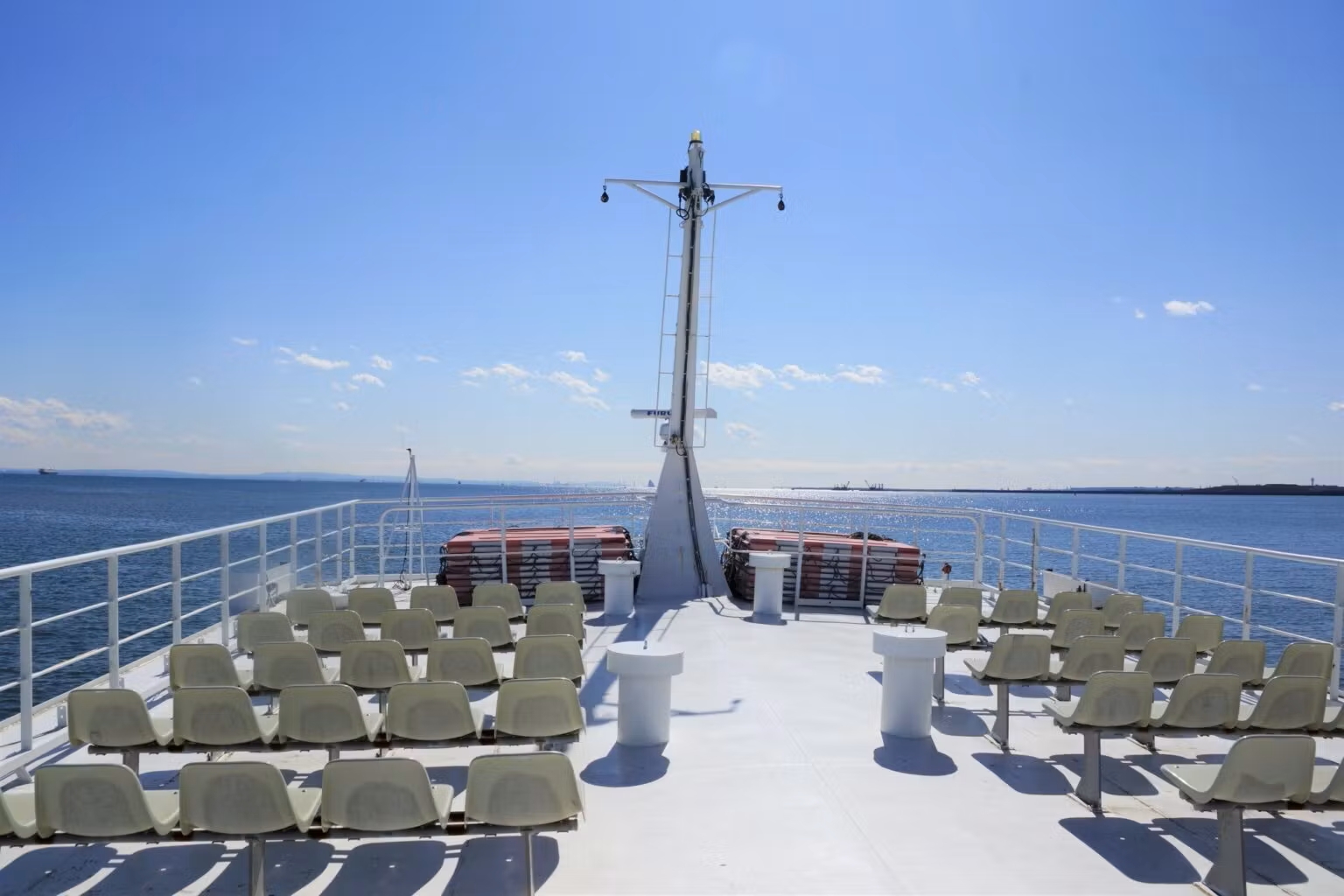 セレブリティ2号3階デッキ