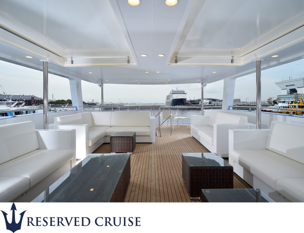 シエルブルー号デッキ