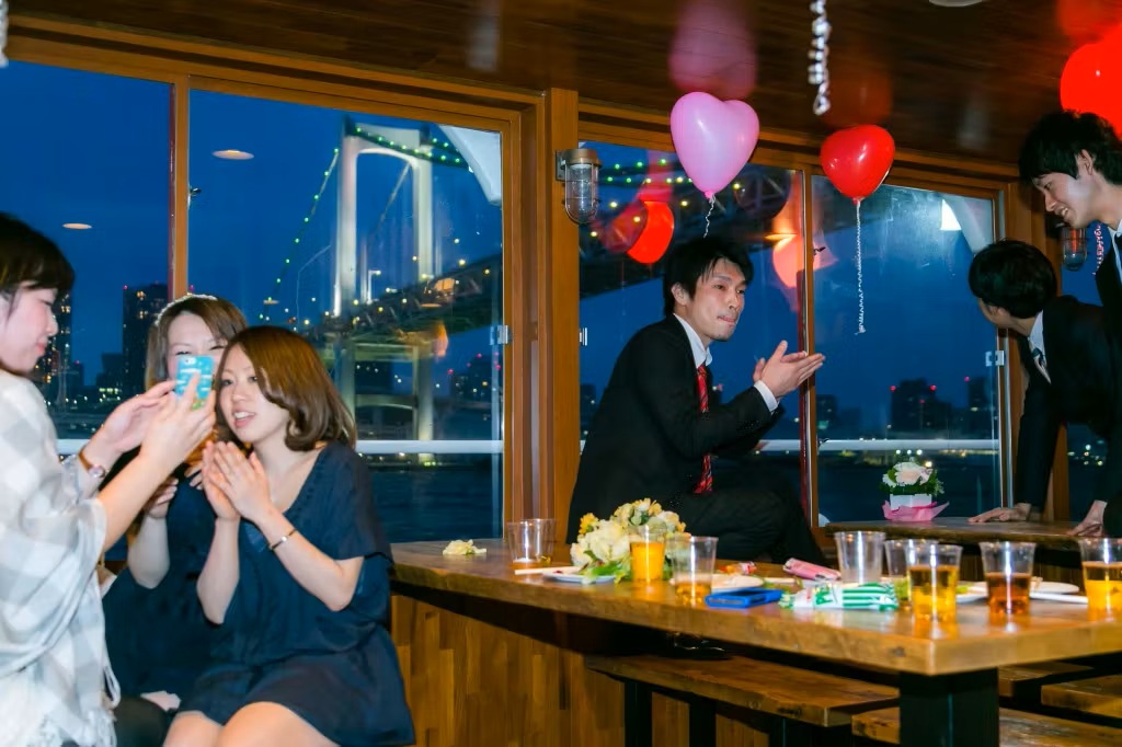 フロンティアルーツ船内③