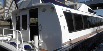 バズ号後方デッキ