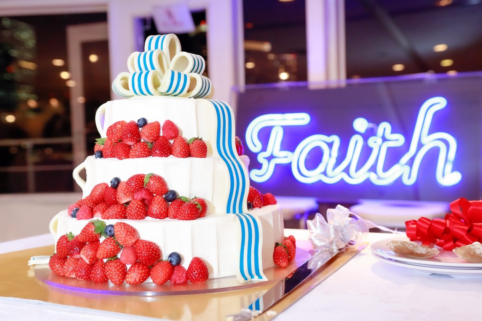 ウエディングケーキ手配