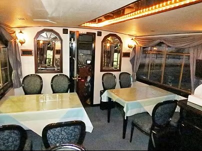 ヘレナ号インテリア